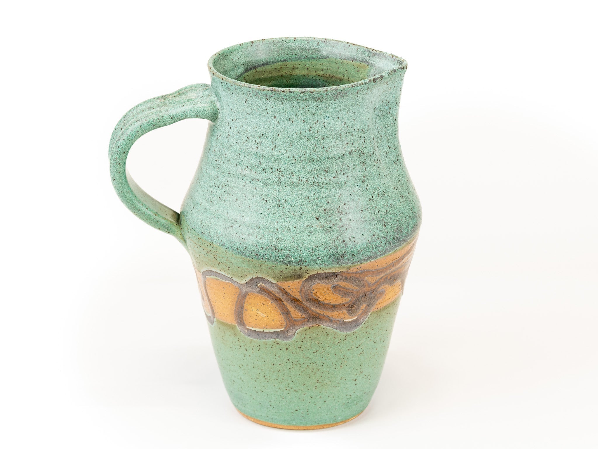 Handmade Ceramic Pitchers Belong at Every Backyard Cookout