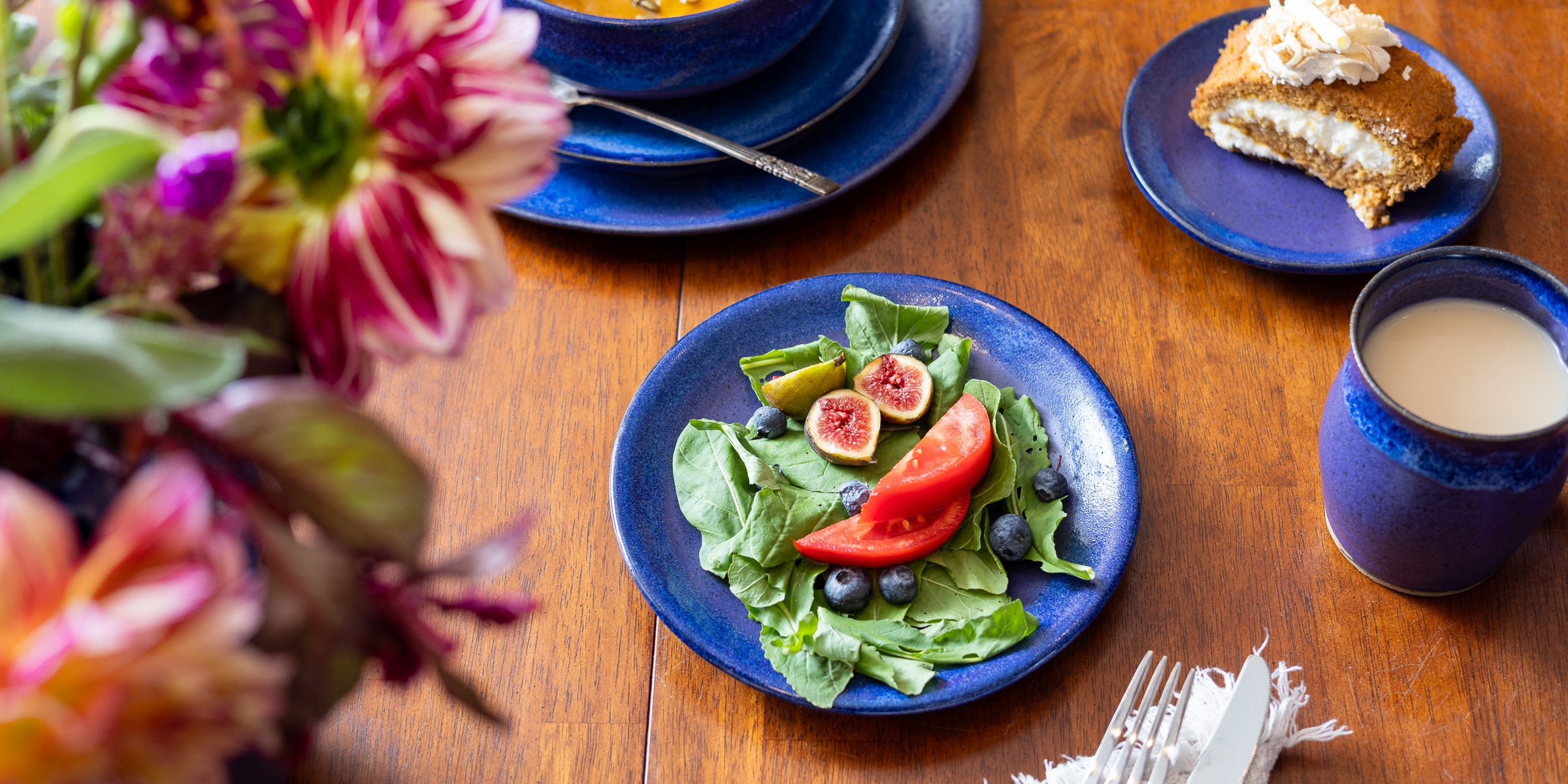 Three Piece Dinnerware Set for Four - Iris