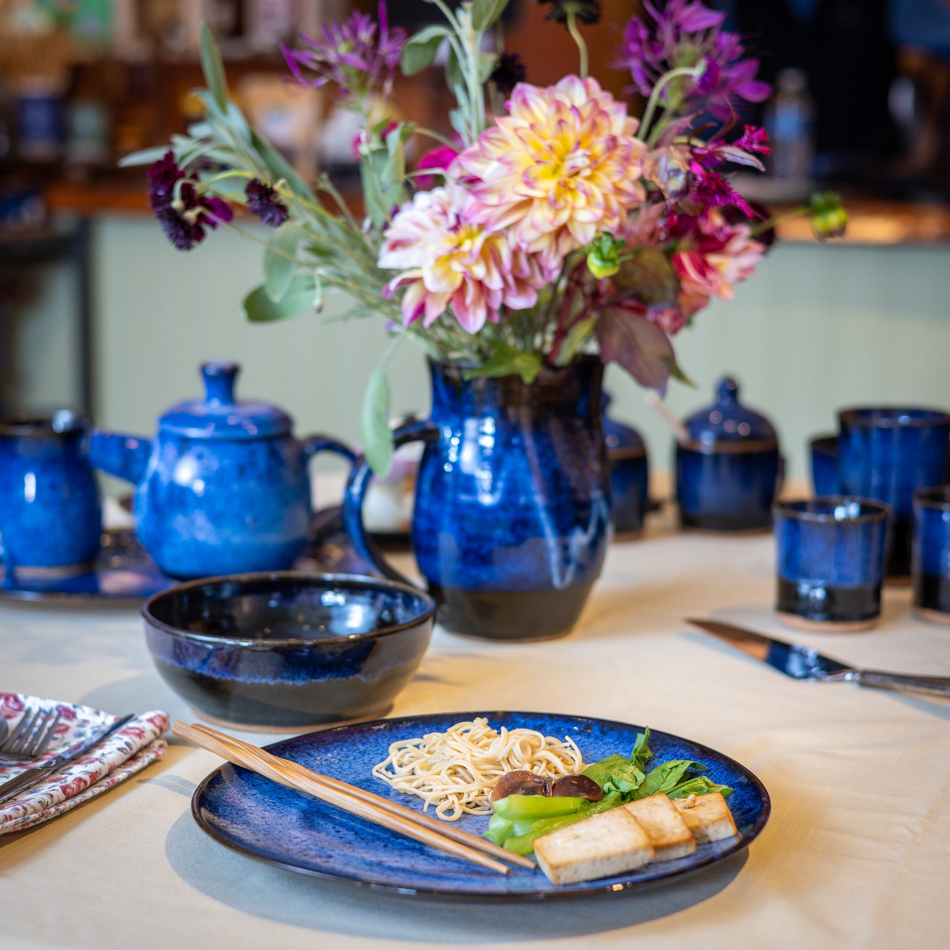 Six Piece Dinnerware Set for Four - Midnight